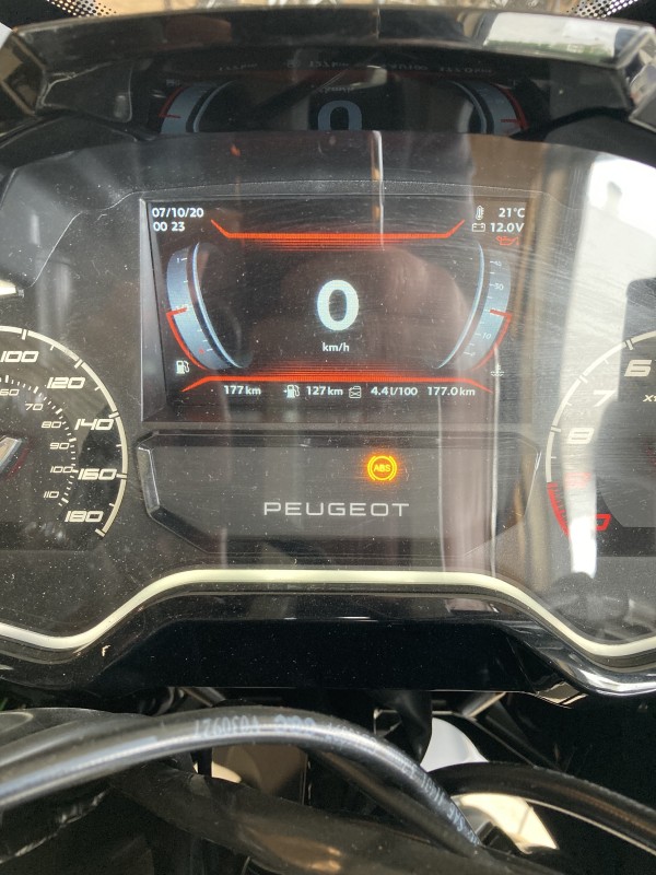 Peugeot XP400 prix: 6499 €