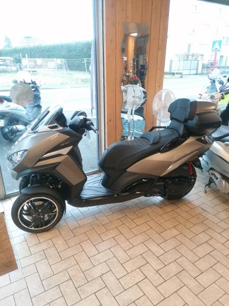 METROPOLIS SW 10 799 €