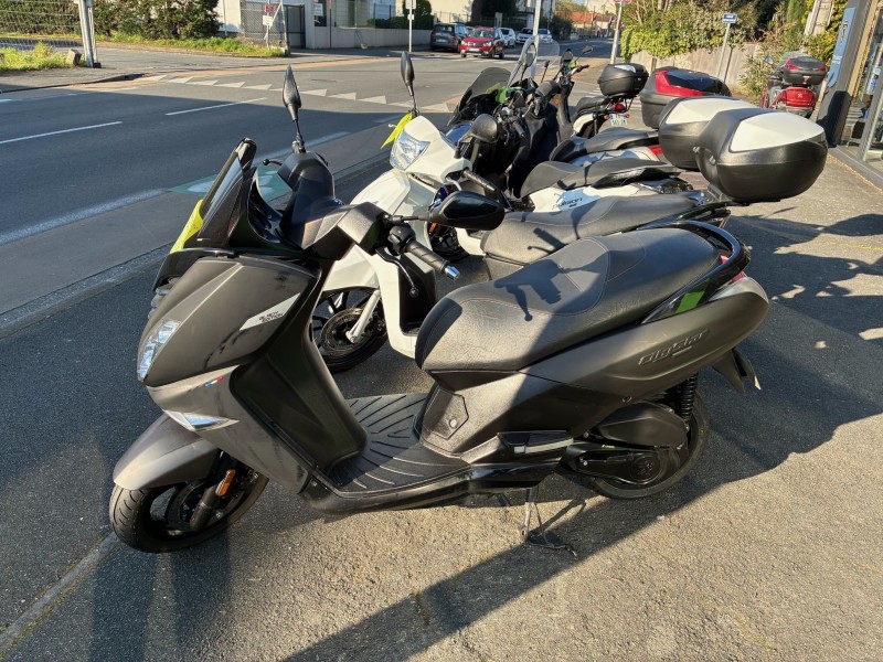 Peugeot Citystar 50 cm3 : 1900 €